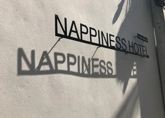 Nappiness ホテル 4*